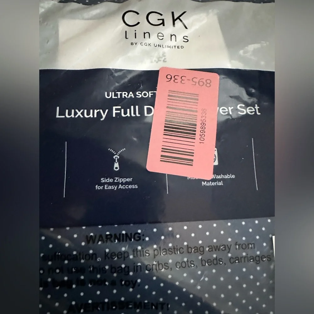 CGK UNLIMITED Navy Blue Polka-Dot ‘Ultra Soft’ Duvet Bedding Set-FULL SIZE